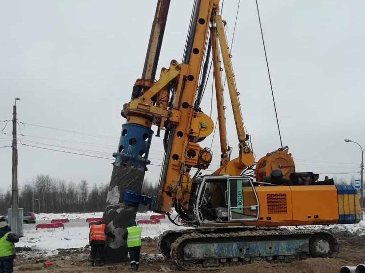 Устройство наклонных буронабивных свай, Санкт-Петербург